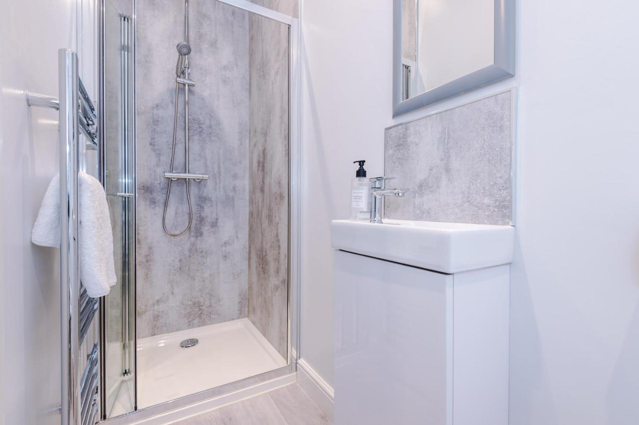 Hearsall Place Serviced Apartment Coventry Eksteriør bilde